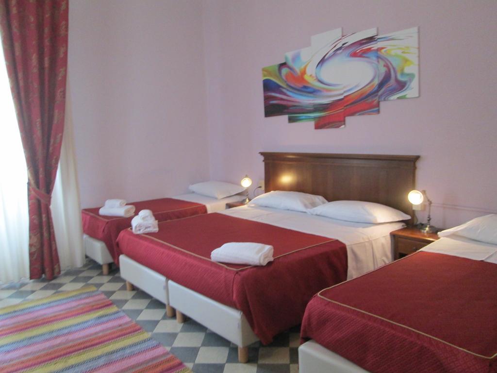 Astrid Hotel Florenz Exterior foto
